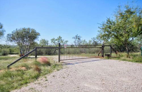 Eagle's Grotto - Quiet 5 Acre Riverside Retreat on Llano River - Foto 26
