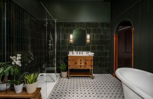 The Old Bank House Self Catering Apartment Dornoch - Photo 11