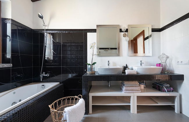 Bellpuig 4 in Art With 3 Bedrooms and 2 Bathrooms - Photo 28