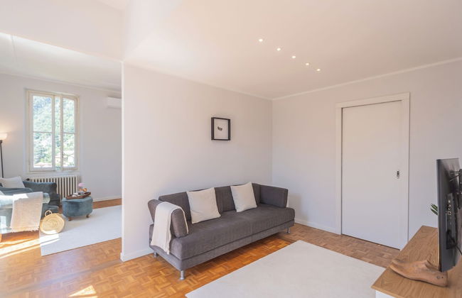 Villa Chiara Moltrasio With Private Garden by Rent all Como - Foto 23