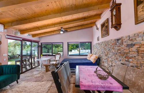 Istrian Tavern next to the Pool - Photo 2