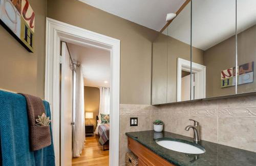 Hidden Gem Vacation Villa w Private Pool & TikiHut - Foto 25