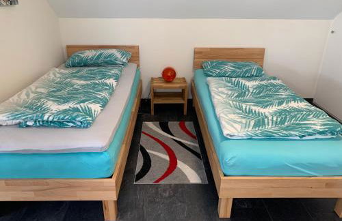 Ferienwohnung Sunny - Moderne Ferienwohnung im Grünen in Saarbrücken-West - Foto 14