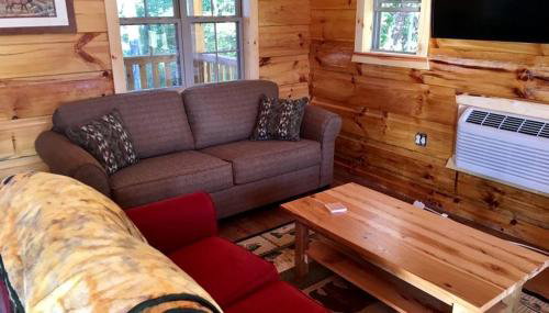 Authentic Stunning Cabin Rental with Private Jacuzzi near Huntington, West Virginia - Foto 2