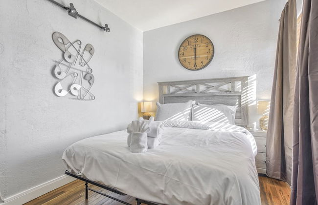 2BD Cozy Retreatclose to Red Rocksdogs Welcome! - Photo 7