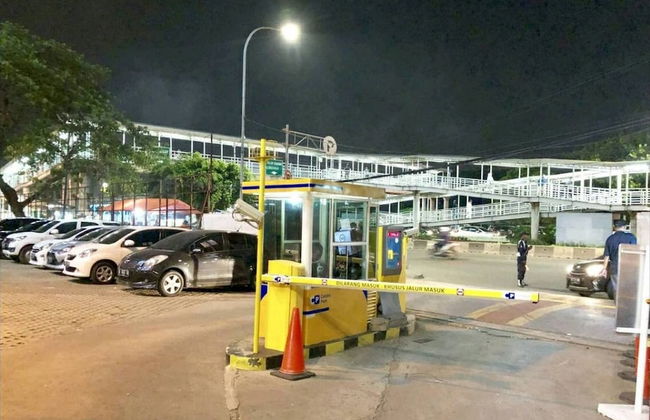 Pleasant Tifolia Studio Cozy Room In Kelapa Gading - Photo 27