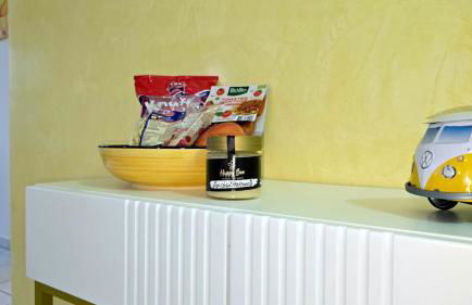 HAPPY HOMES YELLOW - Dein stylisches Design-Apartment - WLAN - Netflix - Parkplatz - Foto 11