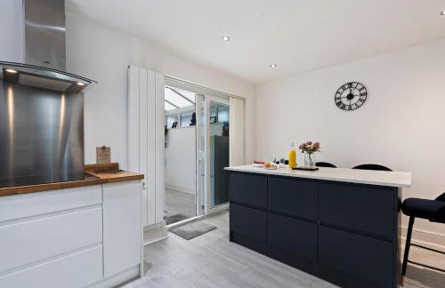 Tilly's Townhouse With parking - Foto 9