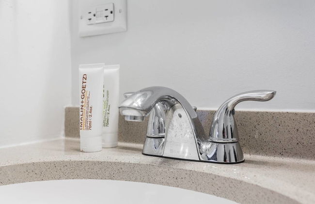 Chestnut Charm - Modern 1 BDR in Downtown - Foto 14