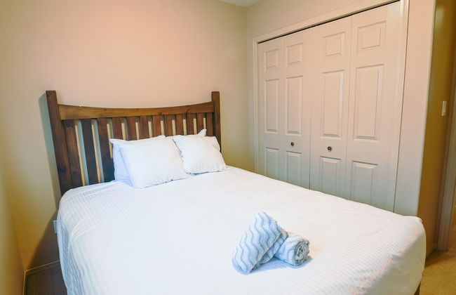 Thunder Ridge by Fernie Lodging CO - Photo 11