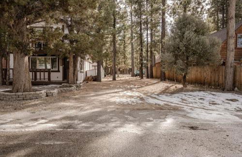 Comfy Modern Big Bear Cabin - Foto 57