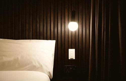 The Acacia, Luxury with Private Balcony & Two Parking Spaces - Foto 21