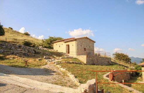 Awesome Apartment In Arcidosso - Foto 1