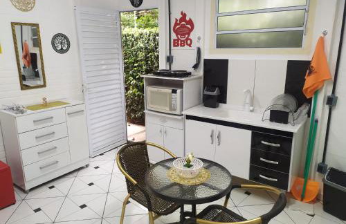 Pousada - Flat - Kitnet Mobiliada - 25m2 de Conforto e Segurança - Perto de Tudo - Foto 14