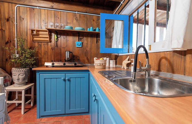 Wooden Cabin Next to the Beach - Foto 6