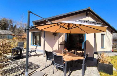 Luxuriöses, familienfreundliches Ferienhaus ,,Amy,, mit Whirlpoolwanne, Kamin und Garten - Foto 29