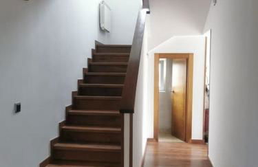 Casa con finca en Oviedo El Casero - Foto 8