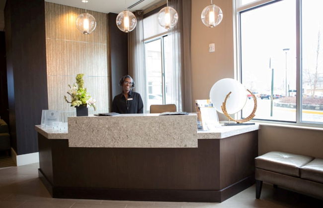 Bluebird Suites in Reston - Photo 11