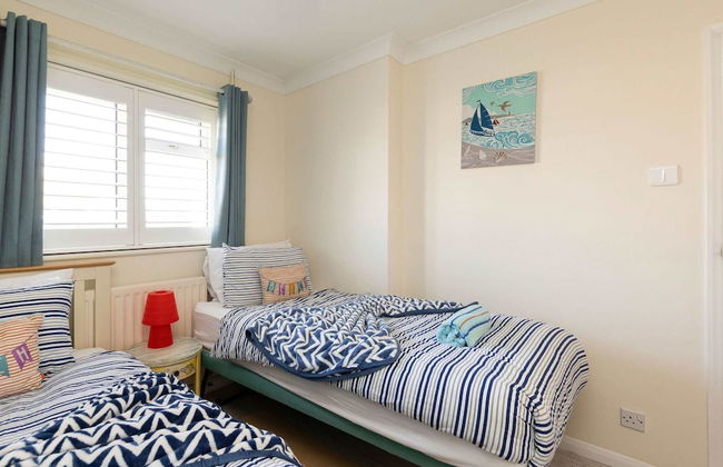 Seaside Retreat - Five Minutes to Beach Village - Photo 14