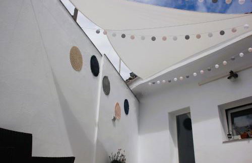 Apartamento independiente con parking privado gratuito y terraza de ensueño junto al Teatro Romano - Foto 20