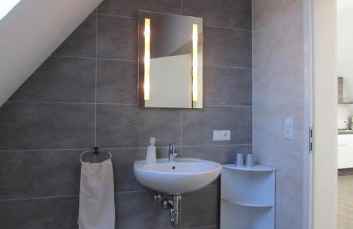 Dilger Apartments - Photo 35