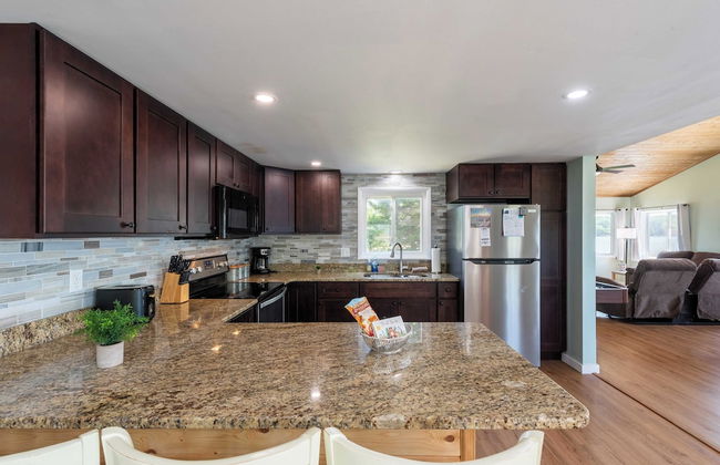 The Lake Life by Avantstay Lakefront + View + Hot Tub - Foto 15