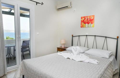 Akrothalassia - Photo 61