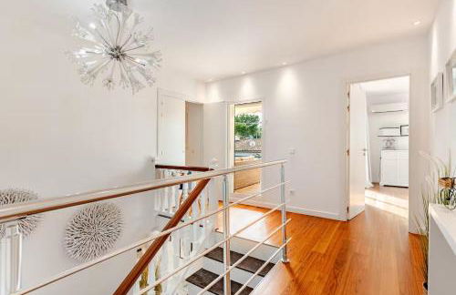 Villa Tesoro, Port Adriano, Sunny South West, Close to Beach, Large Pool, Tennis Court - Foto 43