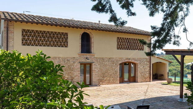 Farmhouse in Tuscany With Pool & Vineyard View - Foto 2, Immagine principale