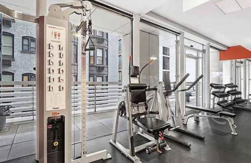Beautiful 2BD with a Gym near Times Square - Foto 13