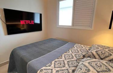 Apto em Bertioga com AC e Wi-Fi - 300m da praia - Photo 19