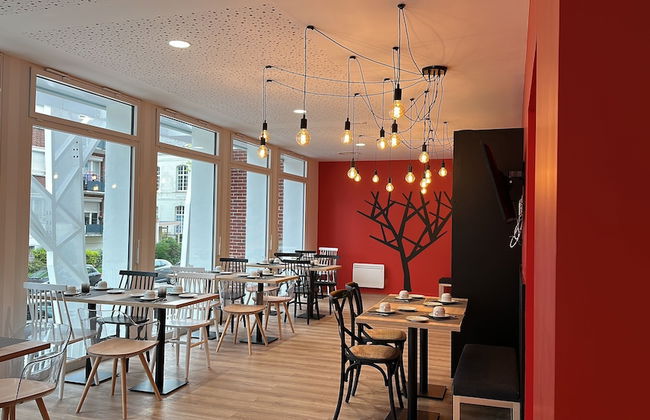 Nemea Appart Hotel Coliseum Amiens Centre - Foto 1