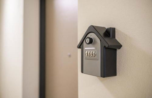 Tiny House Tower - Photo 18