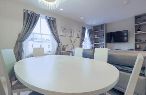 Luxury 3 Bedroom Flat in Maida Vale - Photo 8