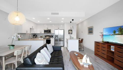 Luxury Condo Living on Sarasota Bay, Minutes From Downtown - Foto 2