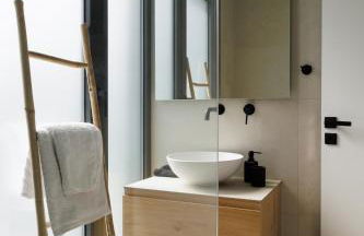 Experience Penthouse by Athens Riviera Suites - Photo 26