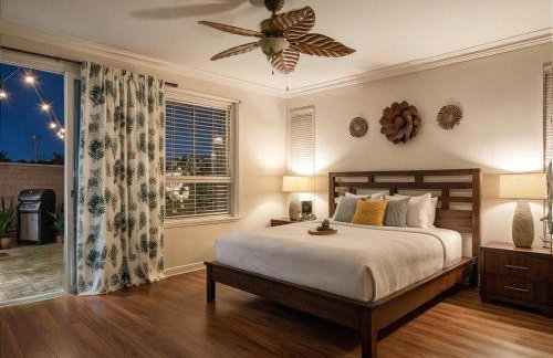Spacious Disney Retreat with Pool Table Fire Pit - Foto 10
