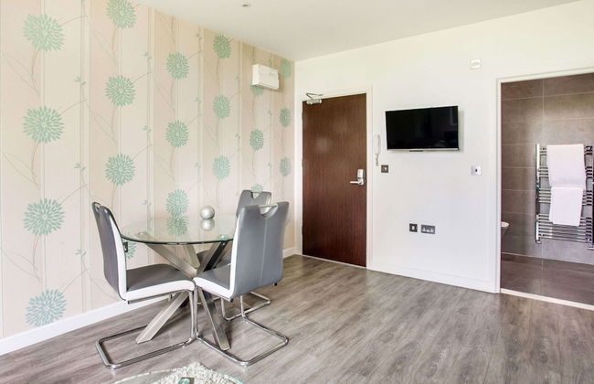 Elegant Apartment in Milton Keynes near Snozone - Foto 26
