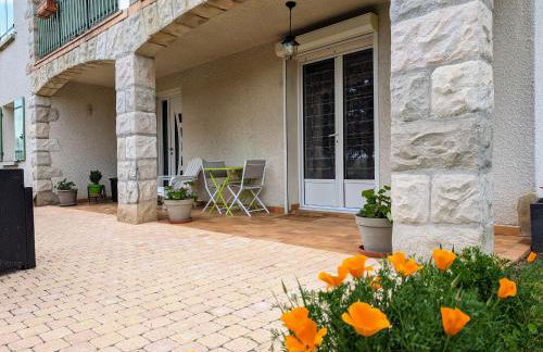 Appartement Spacieux avec Jardin Privatif, Proche du Puy-en-Velay et d'un Golf, WiFi Inclus - FR-1-582-286 - Foto 12