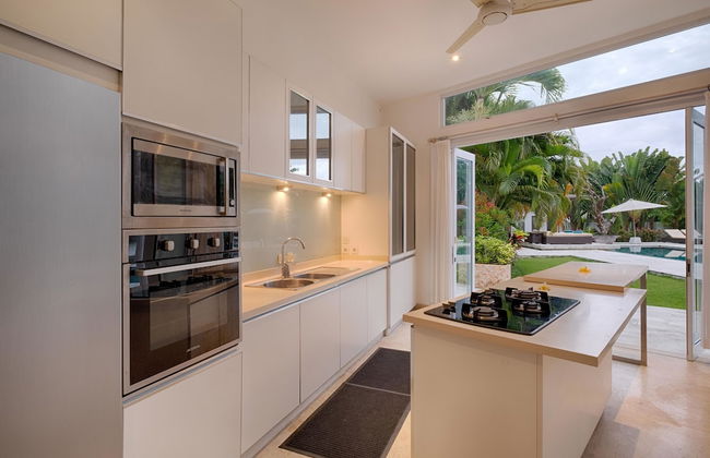 Canggu Villa by Sanga Sanga Hospitality - Photo 29