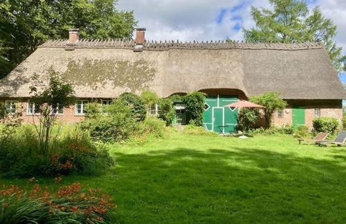 Romantic Thatched Roof House - Foto 59