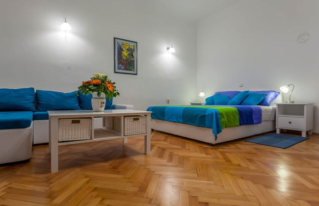 Chic Apartment in Center - Foto 2