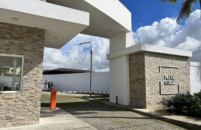 Playa Coral Condo in Paradise F22 - Foto 17