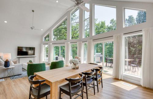 Dock and Fire Pit Cedar Creek Lakefront Retreat! - Foto 7