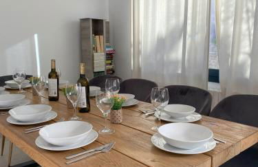 Villa Avril piscina privada y amplias terrazas - Photo 27