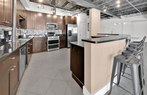 3 BR 2 BA Downtown Loft water view - Foto 6