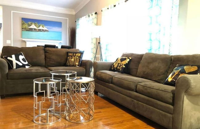 6149 Sandcrest · Next TO Universal. 8 Beds. Pool. Very Clean - Photo 22