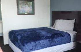 Queen Bed Hotel Room 225 - Foto 1