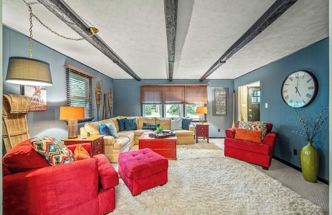 Double Diamond Lodge by Avantstay Group Escape w/ Firepit, Patio, Activities - Foto 8