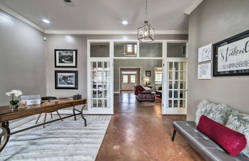 Starkvegas Clubhouse about 2 Mi to MSU Campus! - Foto 12